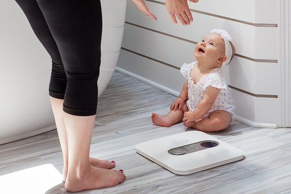Motorola Smart ķermeņa svari priekš mammas ar bērniņu - Motorola