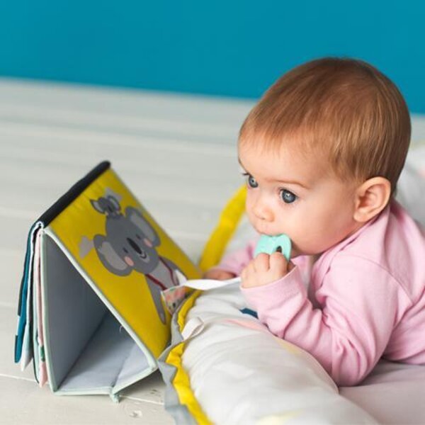 Taf Toys Kūdikio pirmoji lavinamoji knygelė
„Tummy – Time“ - Taf Toys