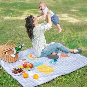 Taf Toys piknika paklājs rotaļām ārā - Elodie Details