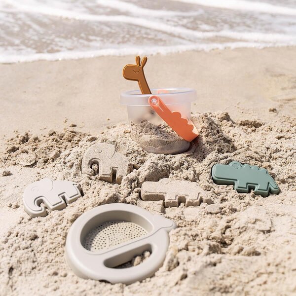 Done by Deer комплект игрушек для песка, 5 шт. Deer Friends Sand Mix - Done by Deer