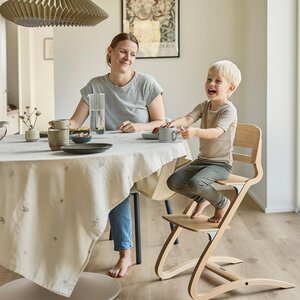 Leander Louie barošanas krēsls bez drošības barjeras Oak Natural - Leander