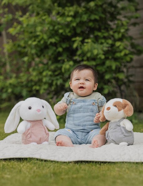 Teddykompaniet minkštas žaislas 22cm, Bunny with Dungarees White - Teddykompaniet