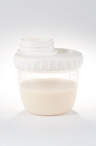 Difrax breast pump connector with storage containers - Difrax