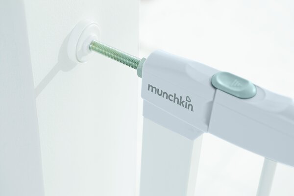 Munchkin Auto Close safety gate 76-82cm - Munchkin